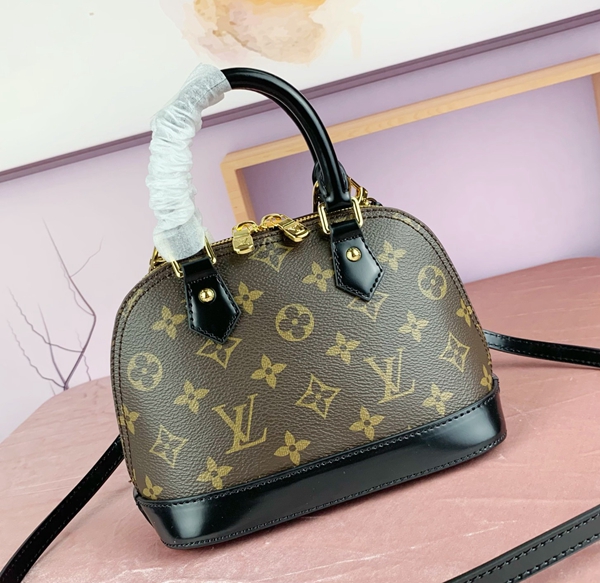 ルイヴィトンバッグ角部分ディテール